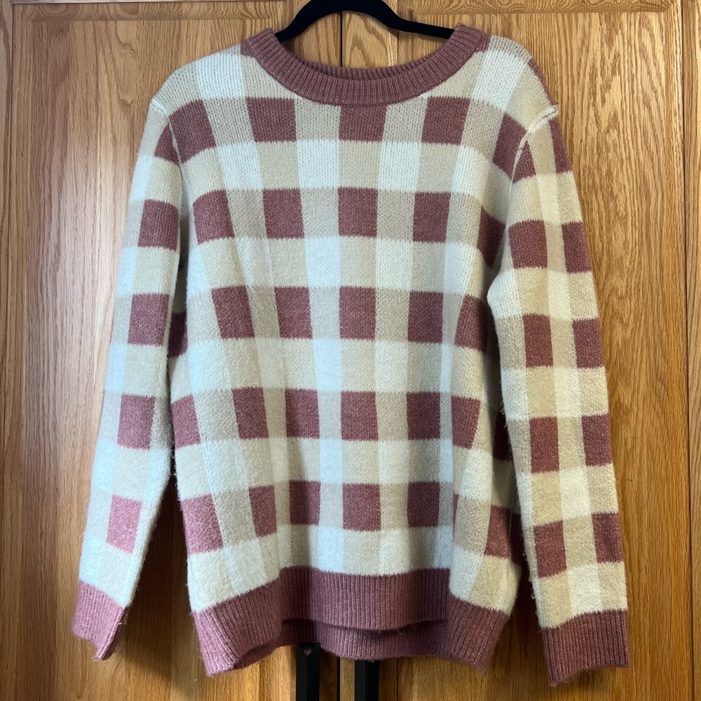 Sadie & Sage Checkered Sweater